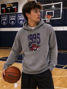 Mitchell &‎ Ness Toronto Raptors 1995 Hoodie – Vintage NBA Streetwear